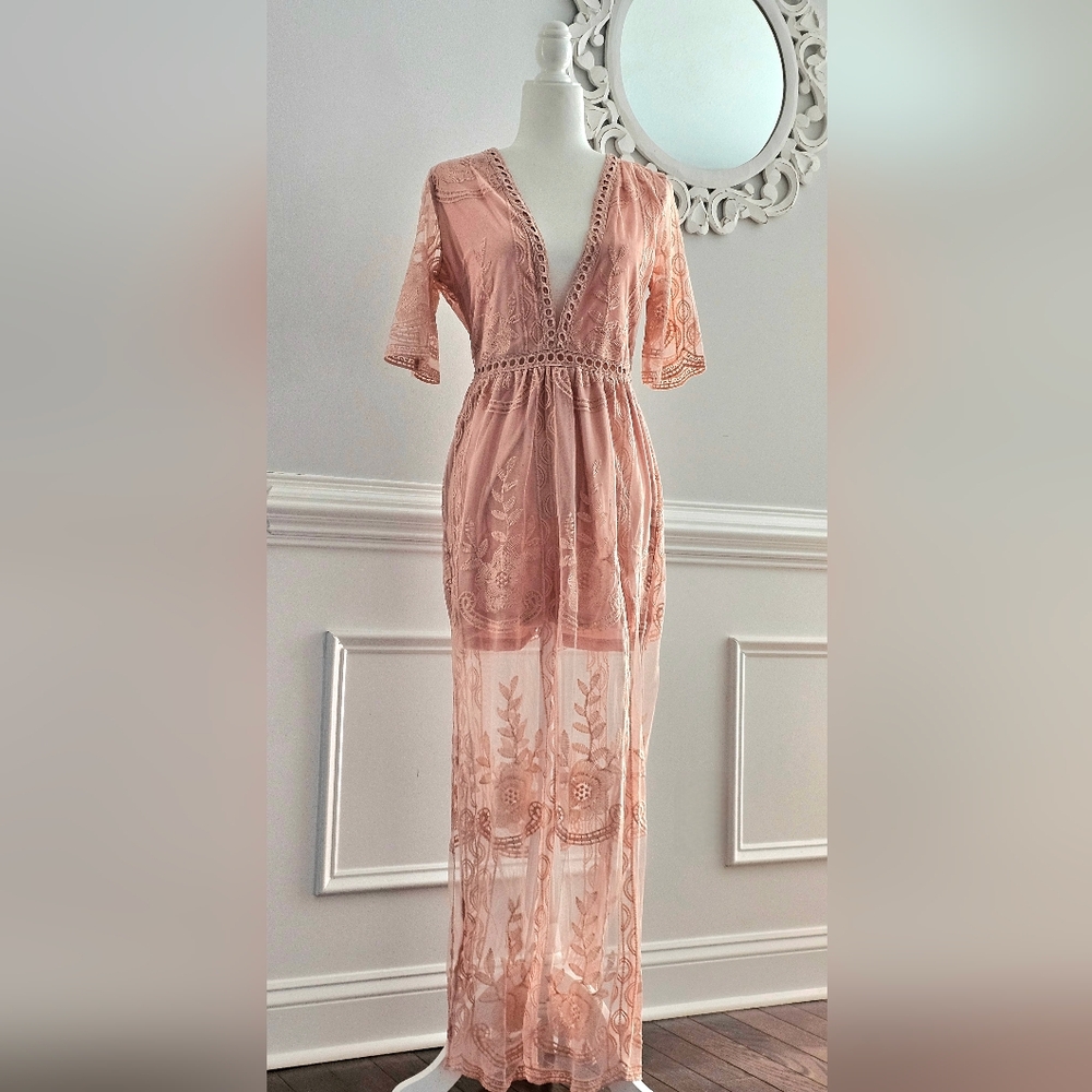 Pale Pink/ Rose Short Sleeve Sheer Lace Maxi Dress - Size M